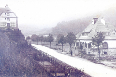 Der Frauenstein bei Hinterweidenthal, 1940.