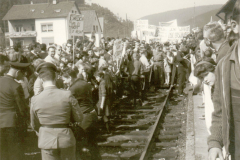 Von nirgendwo sonst in der Pfalz ist ein derartiger Protest gegen eine Streckenstilllegung bekannt, wie aus Dahn